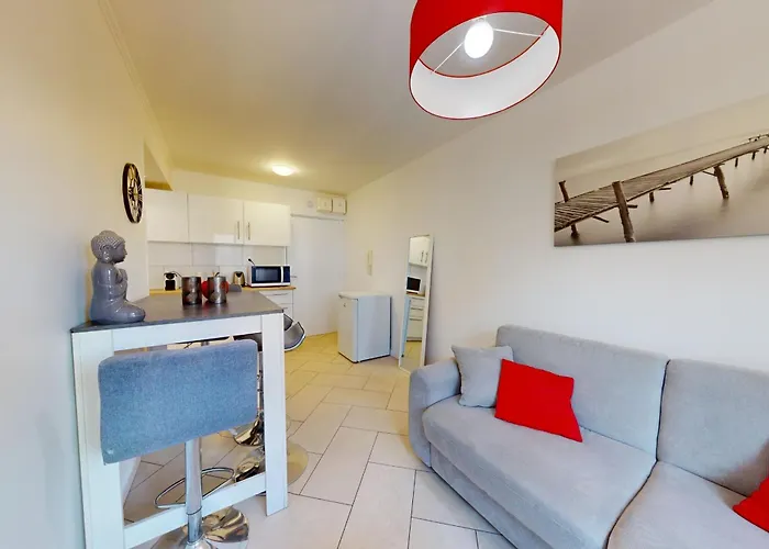 President Favre - Nice Apartment For 4 People